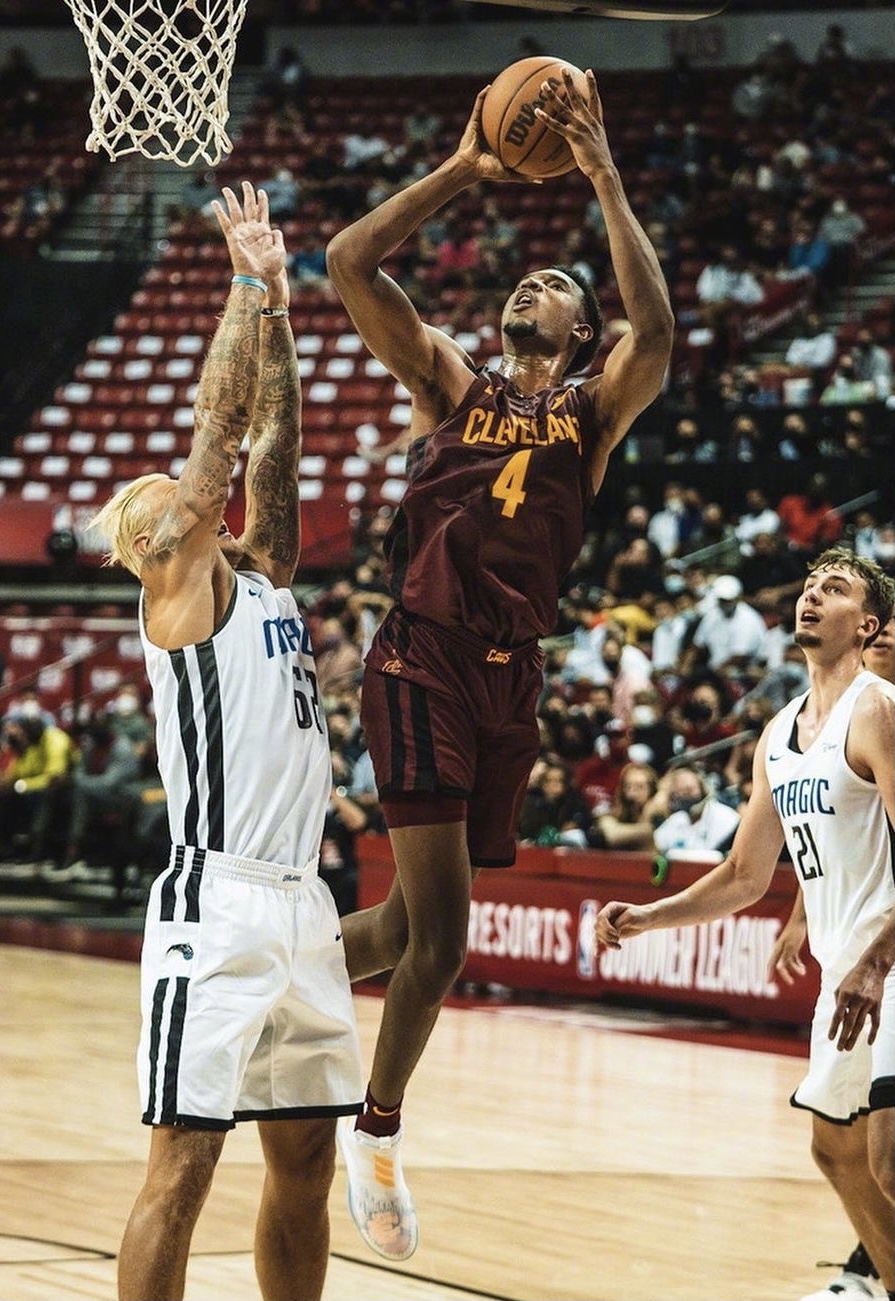 埃文·莫布利最佳新秀(埃文莫布里体测数据)