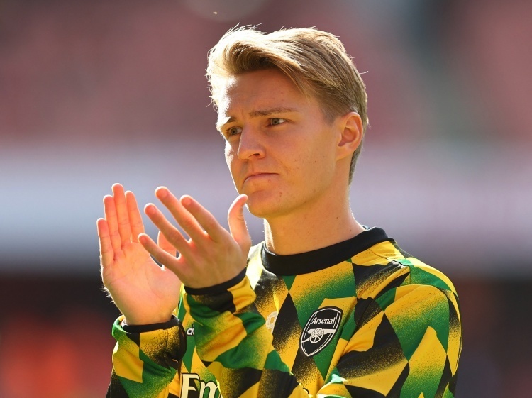 厄德高组织核心(厄德高首秀)