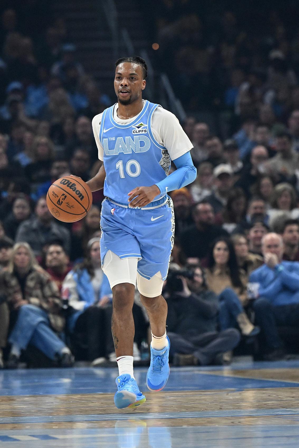 加兰骑士队定位(加兰德爆发狂砍37分7助 骑士大胜马刺终)